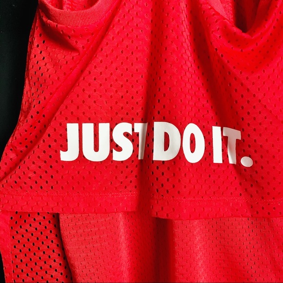 NIKE Tank Top - Picture 7 of 7